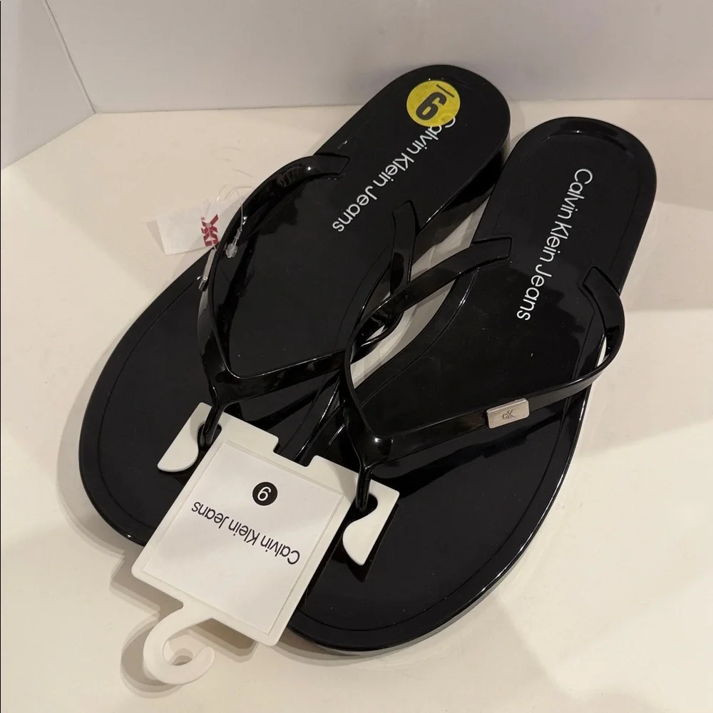 Calvin Klein Jeans Glossy Black Flip Flops thong sandals Women's NEW with tag - Picture 13 of 13